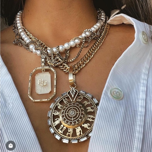 Hand Crafted Jewelry - Pearl “neck mess” necklace